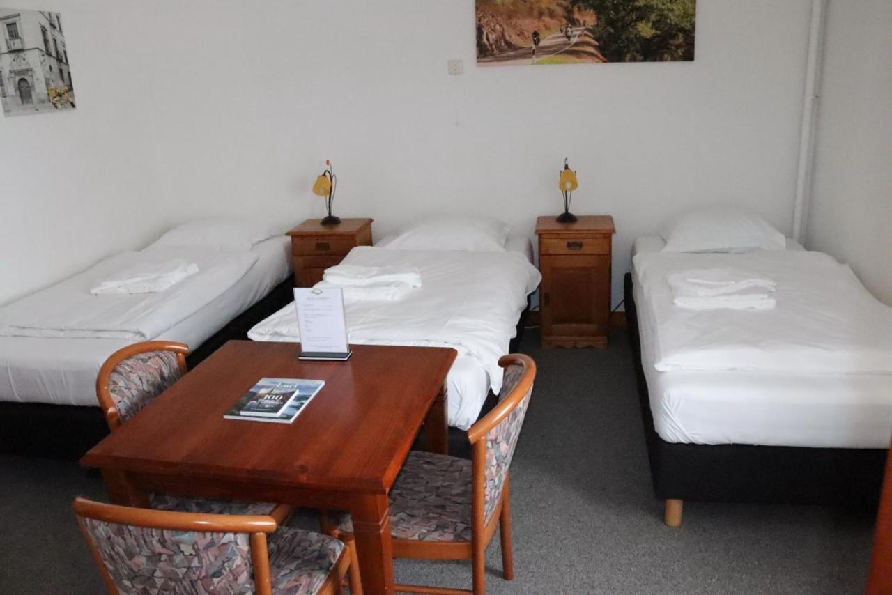 Hotel Huberty Kautenbach Ngoại thất bức ảnh